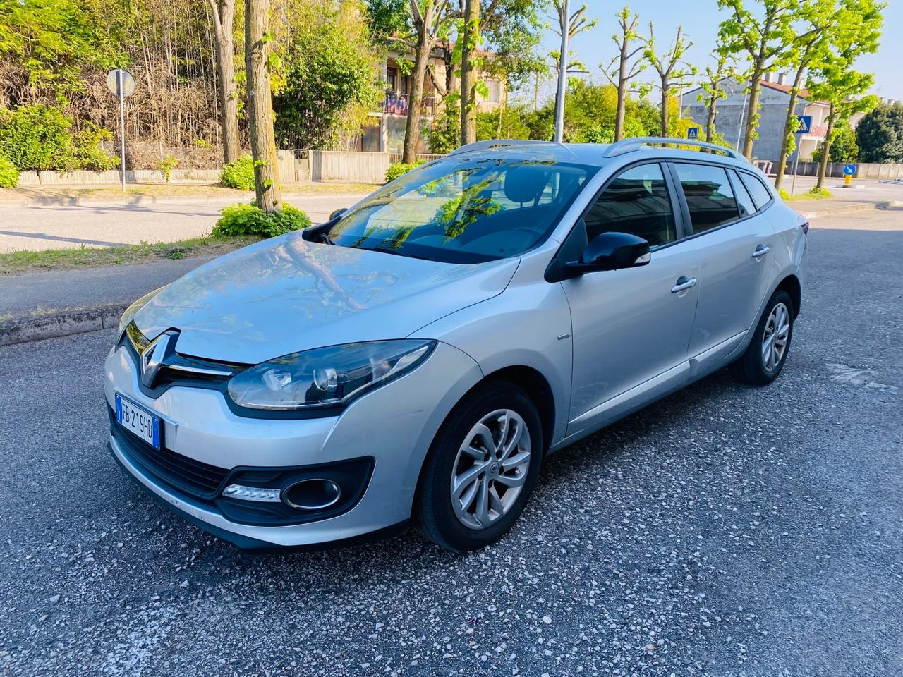 Renault Megane Mégane 1.5 dCi 95CV Start&Stop Limited