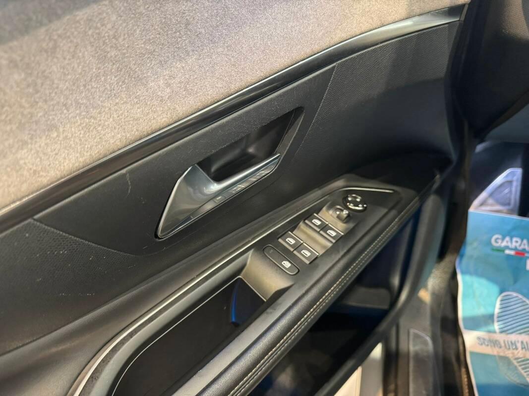 Peugeot 3008 II 1.5 bluehdi GT s&s 130cv eat8