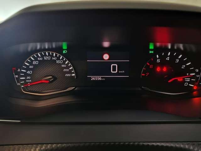 Peugeot 2008 1.2 130cv Allure + Navi + Camera