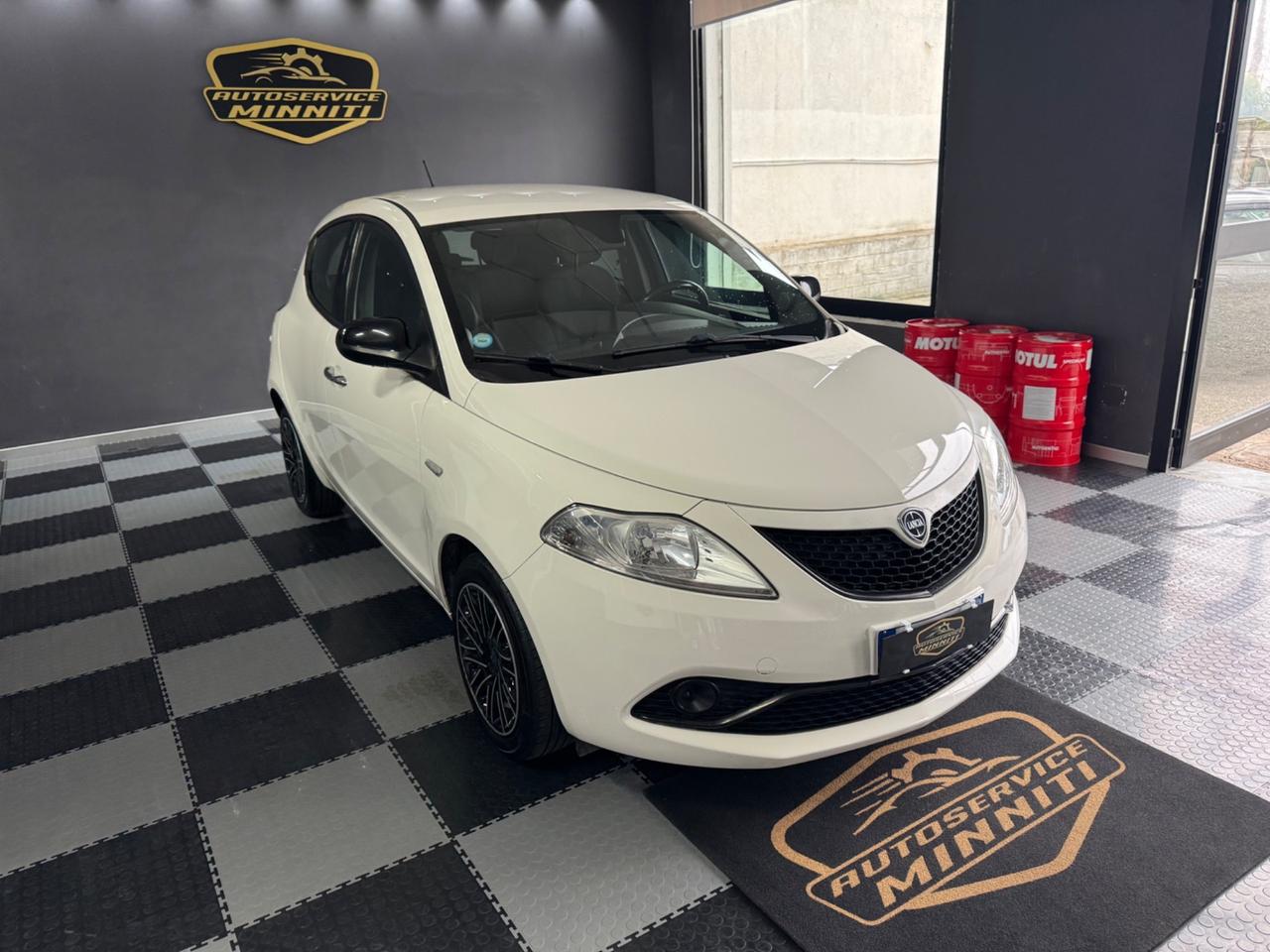 Lancia Ypsilon 1.3 MJT 16V 95 CV 5 porte S&S Gold