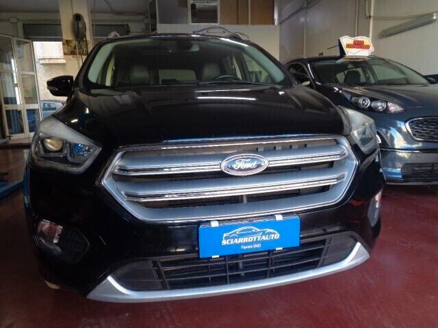 Ford Kuga 2.0 TDCI 150 CV S&S 4WD Titanium