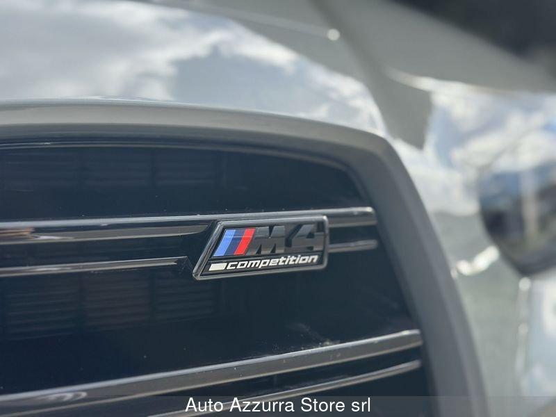 BMW M4 Coupé M4 Competition xDrive auto