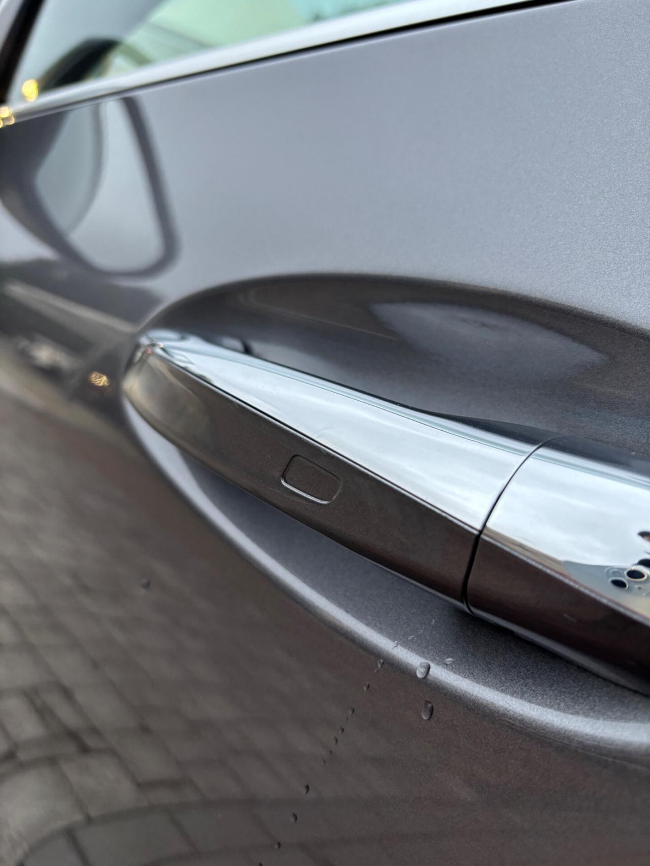 Mercedes-benz GLA 220d Automatic 4Matic Premium 09/2022