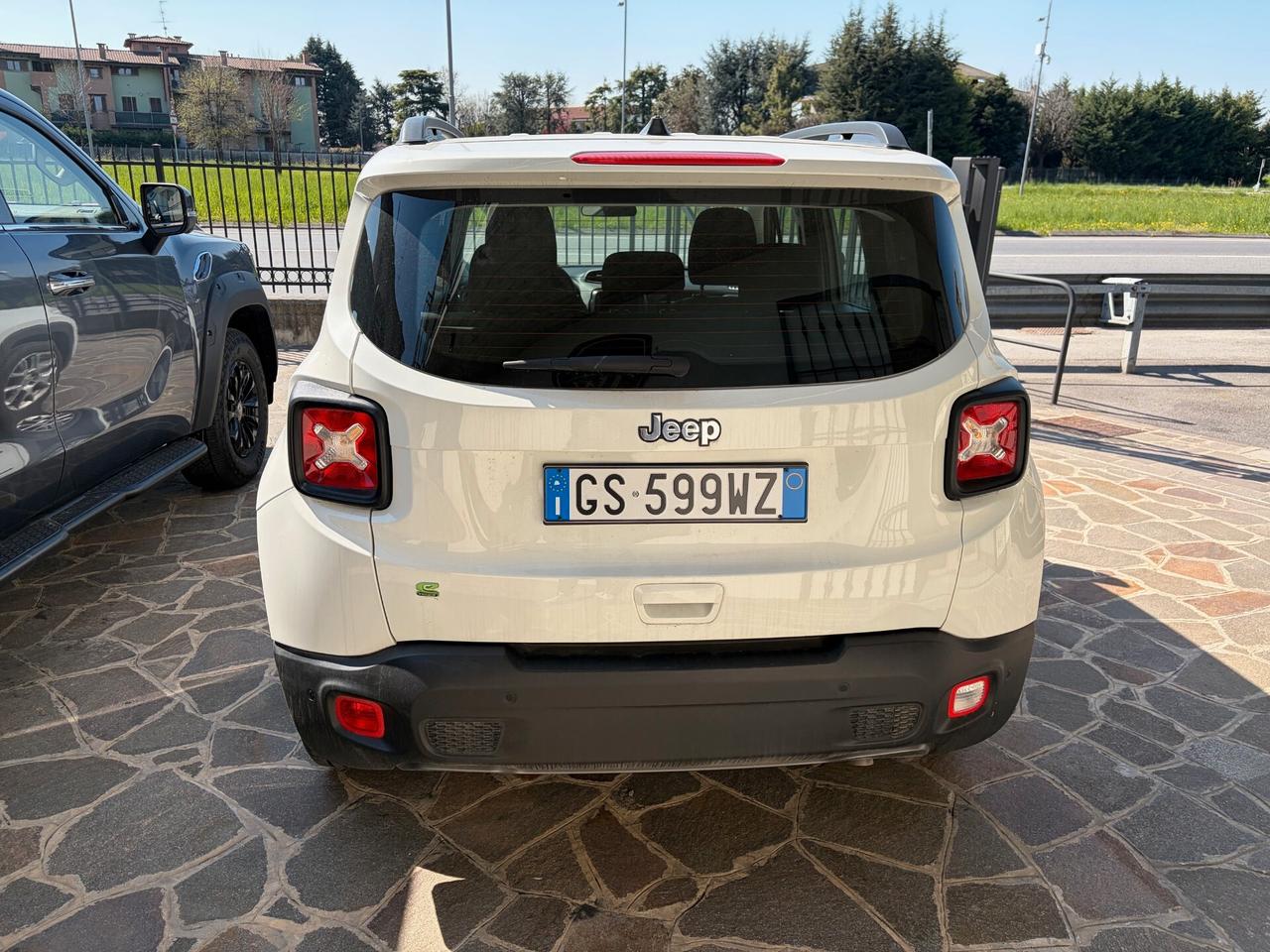 Jeep Renegade 1.5 Turbo T4 MHEV Limited