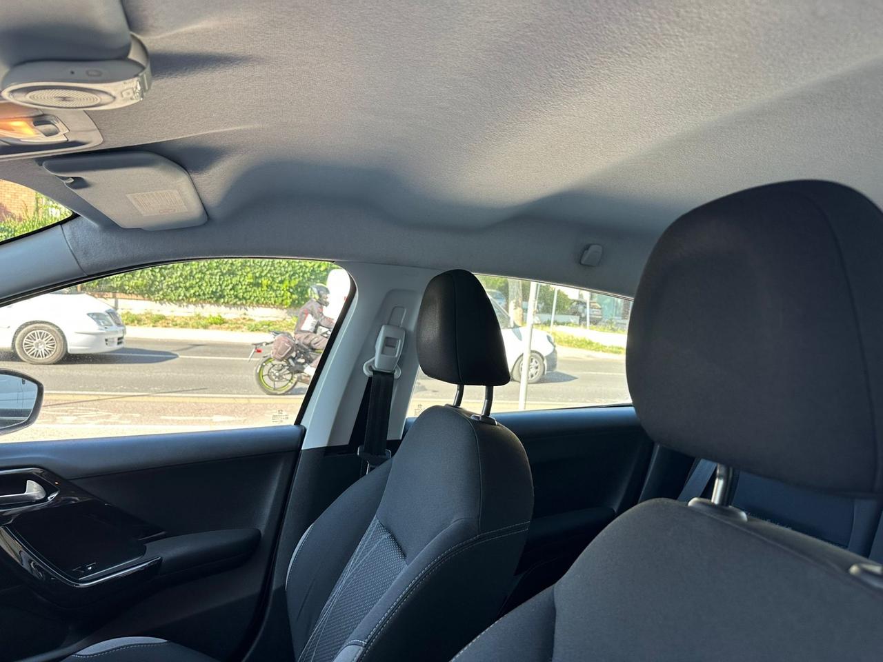 Peugeot 208 PureTech 68 5 porte Active Metano