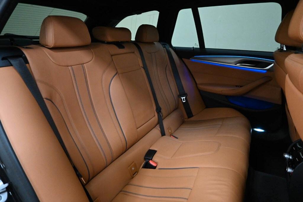 BMW Serie 5(G30/31/F90) 520d 48V xDrive Touring...