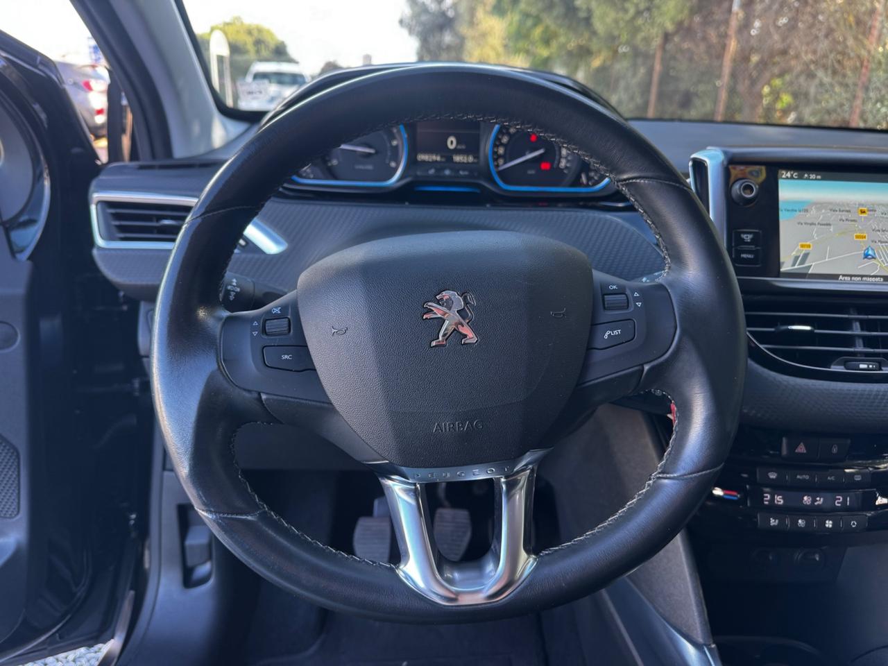 Peugeot 2008 1.6 e-HDi 115 CV Stop&Start Allure