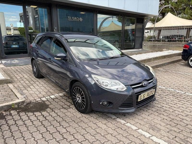 Ford Focus SW 1.6 tdci Plus 115cv - PER NEOPATENTATI