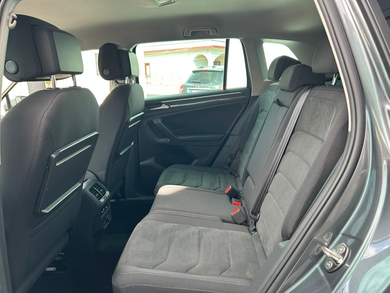 VW Tiguan 2.0 TDI 4MOTION DSG COCKPIT/LED-11/2018