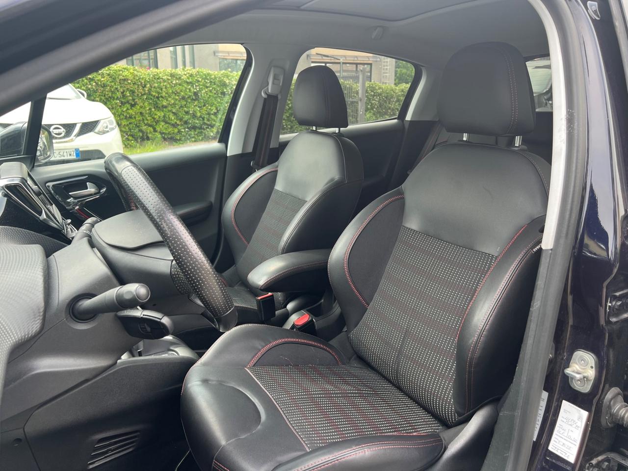 Peugeot 208 PureTech Turbo 110 EAT6 S&S 5 porte GT Line