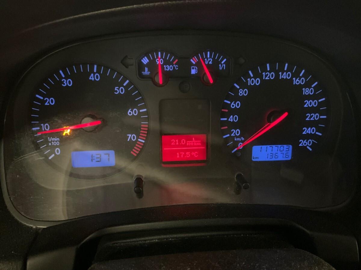 Volkswagen Golf 1.6 cat 5 porte Comfortline