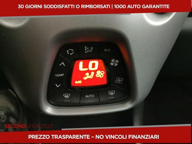 Toyota Aygo 5p 1.0 x-play my15