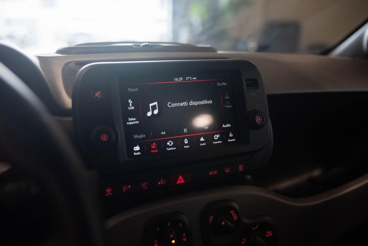 Fiat Panda 1.0 firefly hybrid Sport