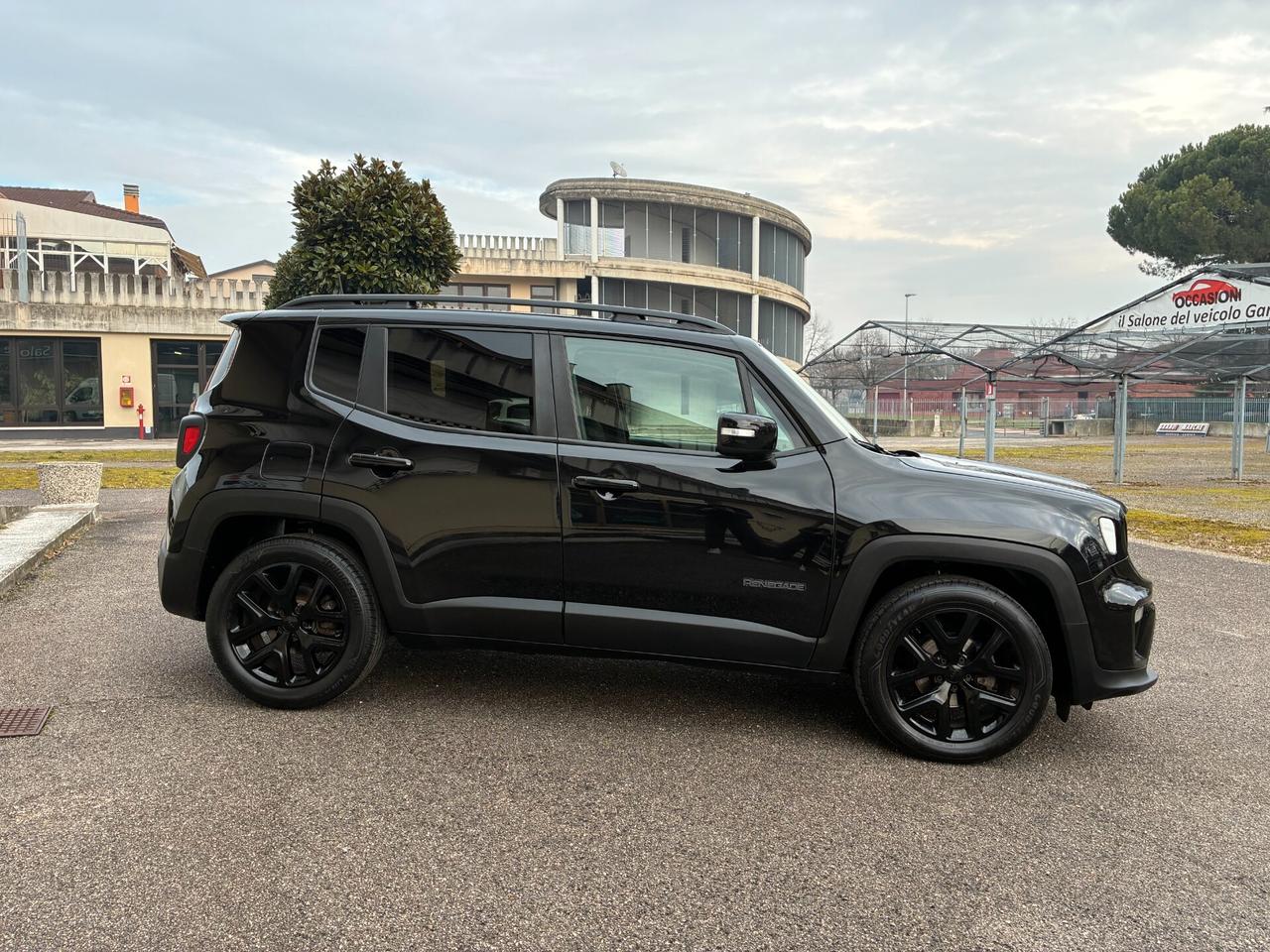 Jeep Renegade 1.6 Mjt DDCT 120 CV Night Eagle