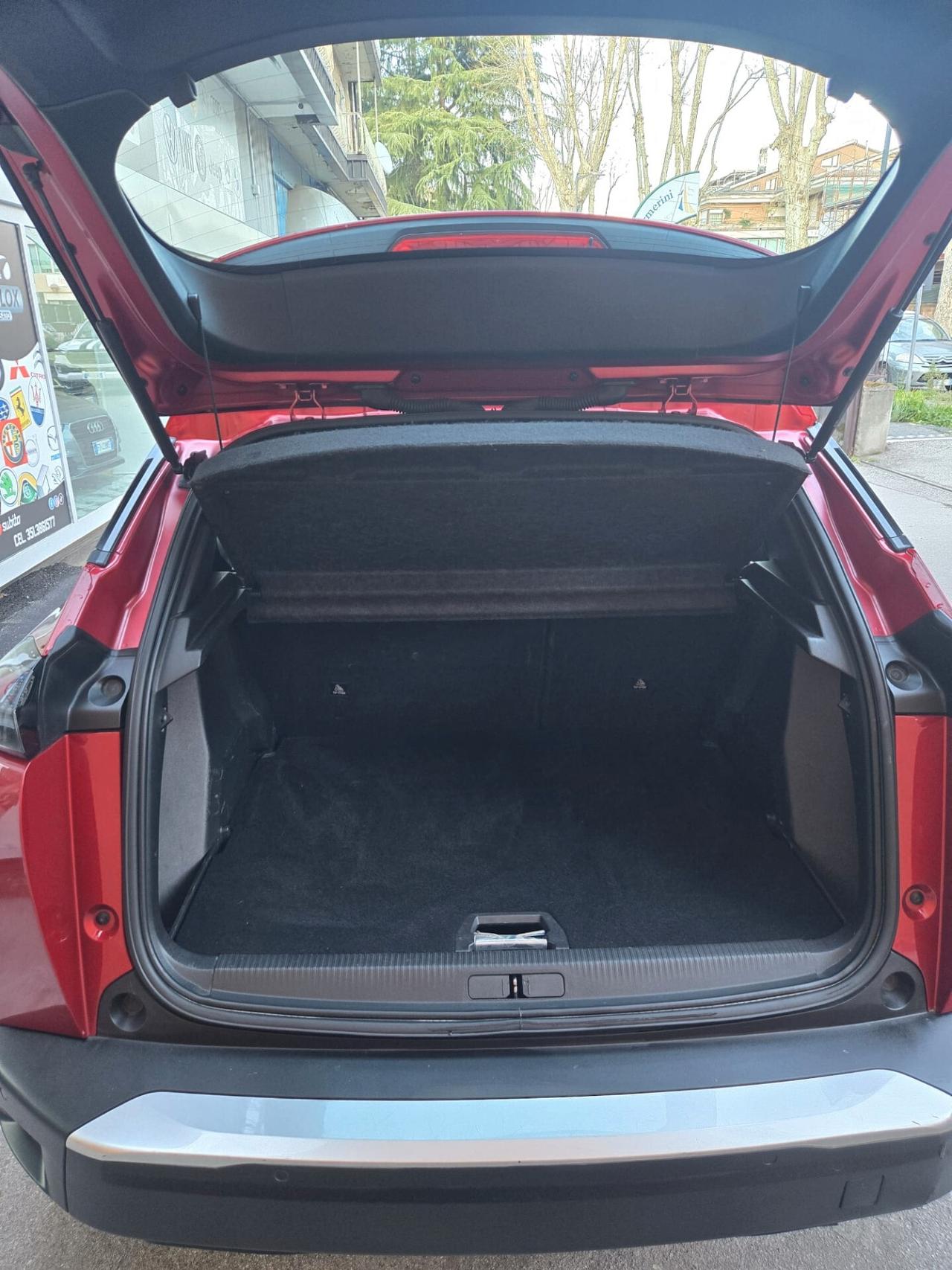 Peugeot 2008 BlueHDi 100 S&S Allure