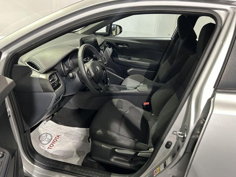 Toyota C-HR C-HR 1.8 Hybrid E-CVT Active AREA C FREE