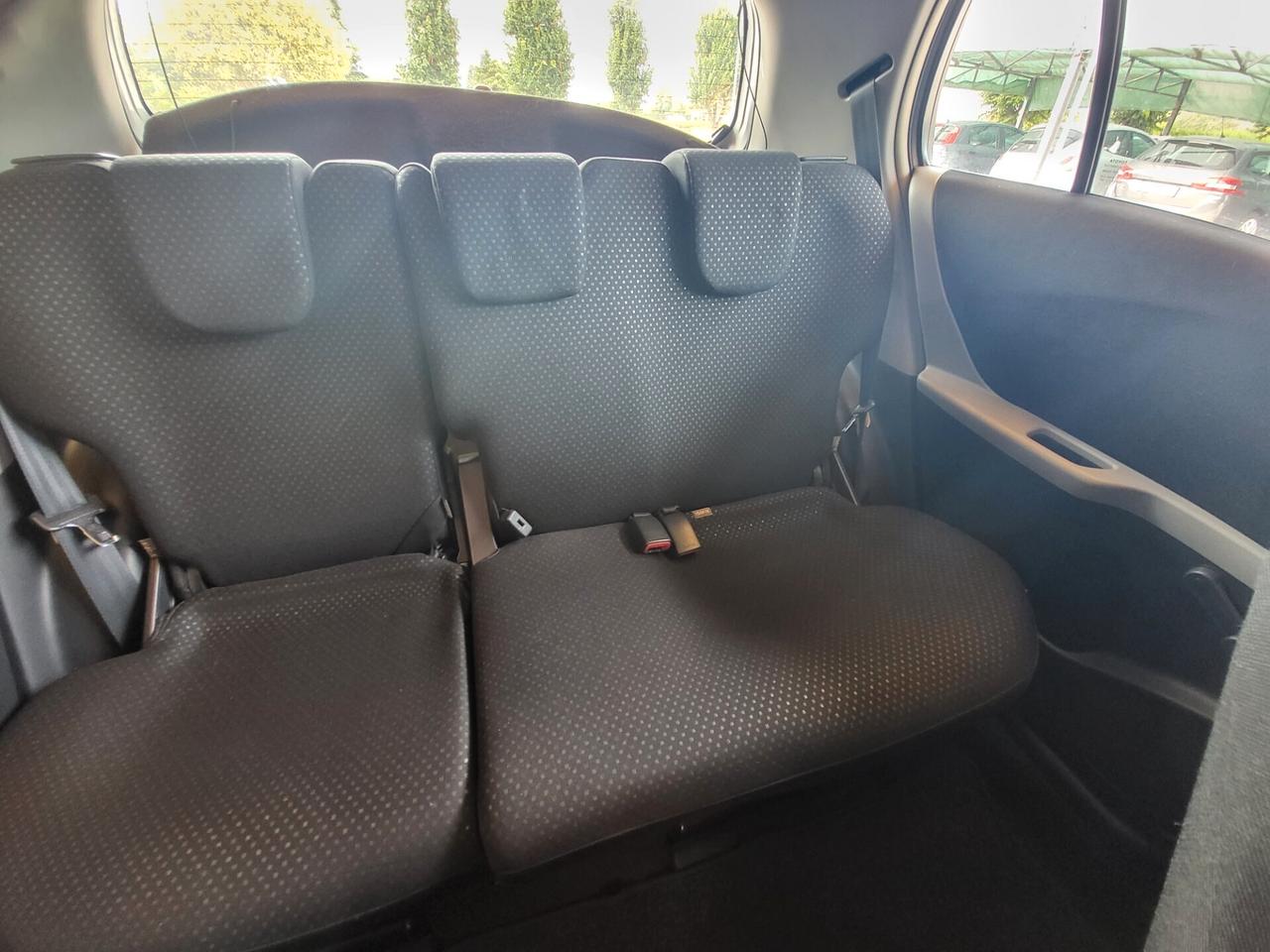 Toyota Yaris 1.0 5 porte