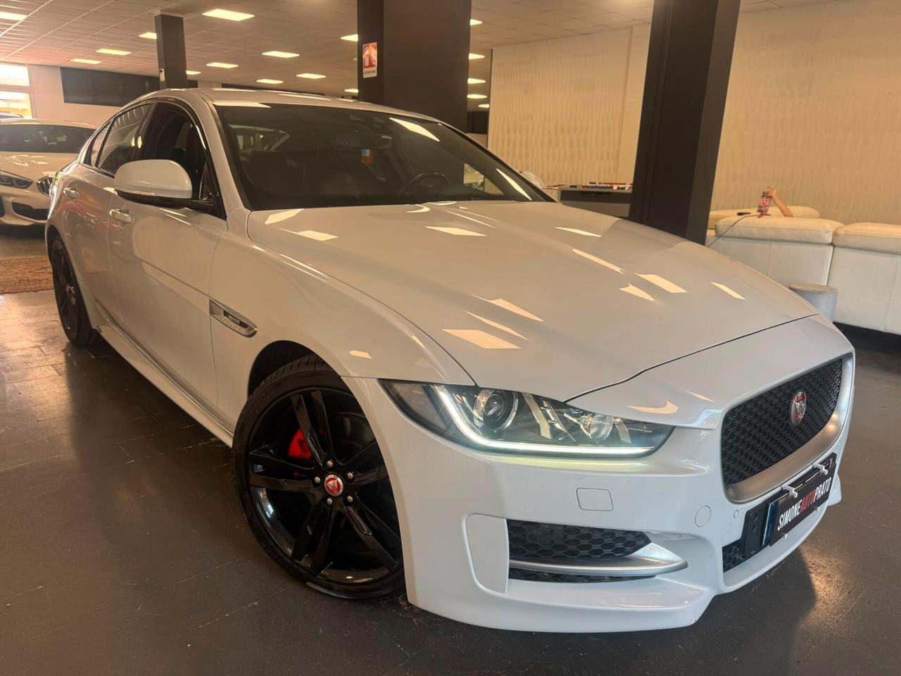 Jaguar XE 2.0 D Turbo aut. R-Sport