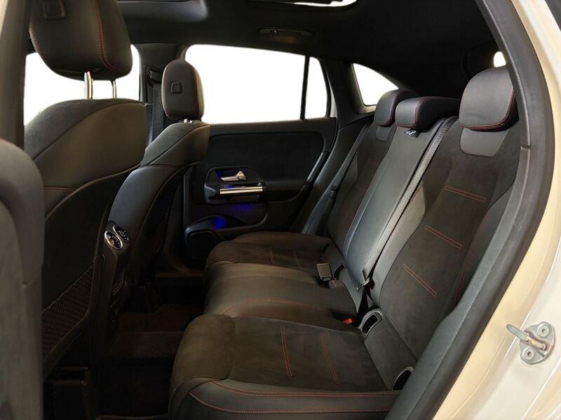 Mercedes-Benz GLA GLA 200 Automatic 4Matic Premium