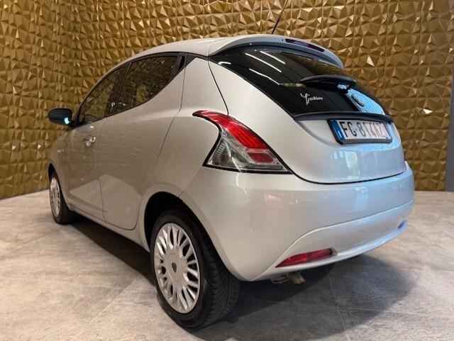 Lancia Ypsilon 1.3 MJT 16V 95 CV 5 porte Gold