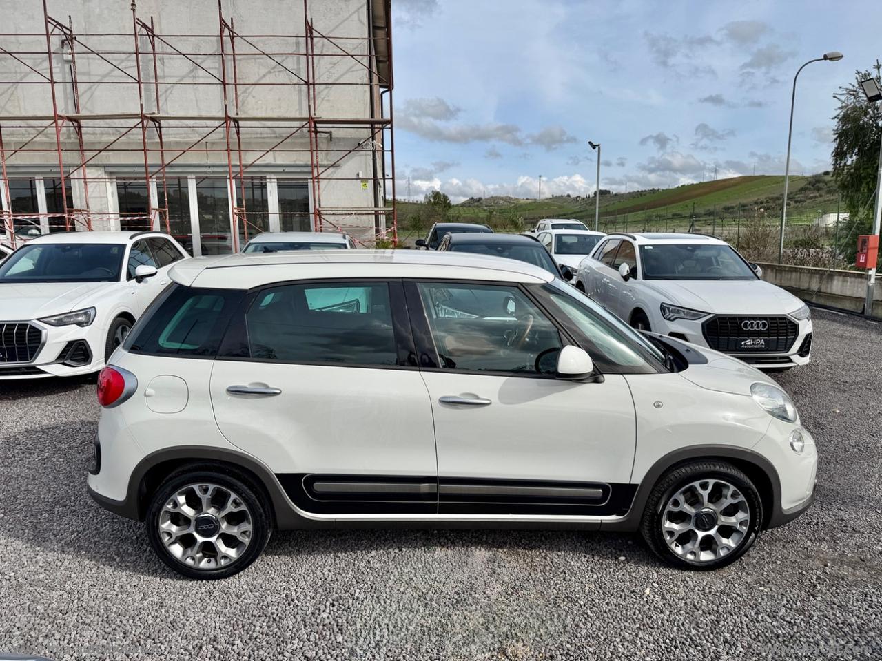 FIAT 500L 1.6 MJT 120CV Trekking PELLE CLIMA AUTOMATICO