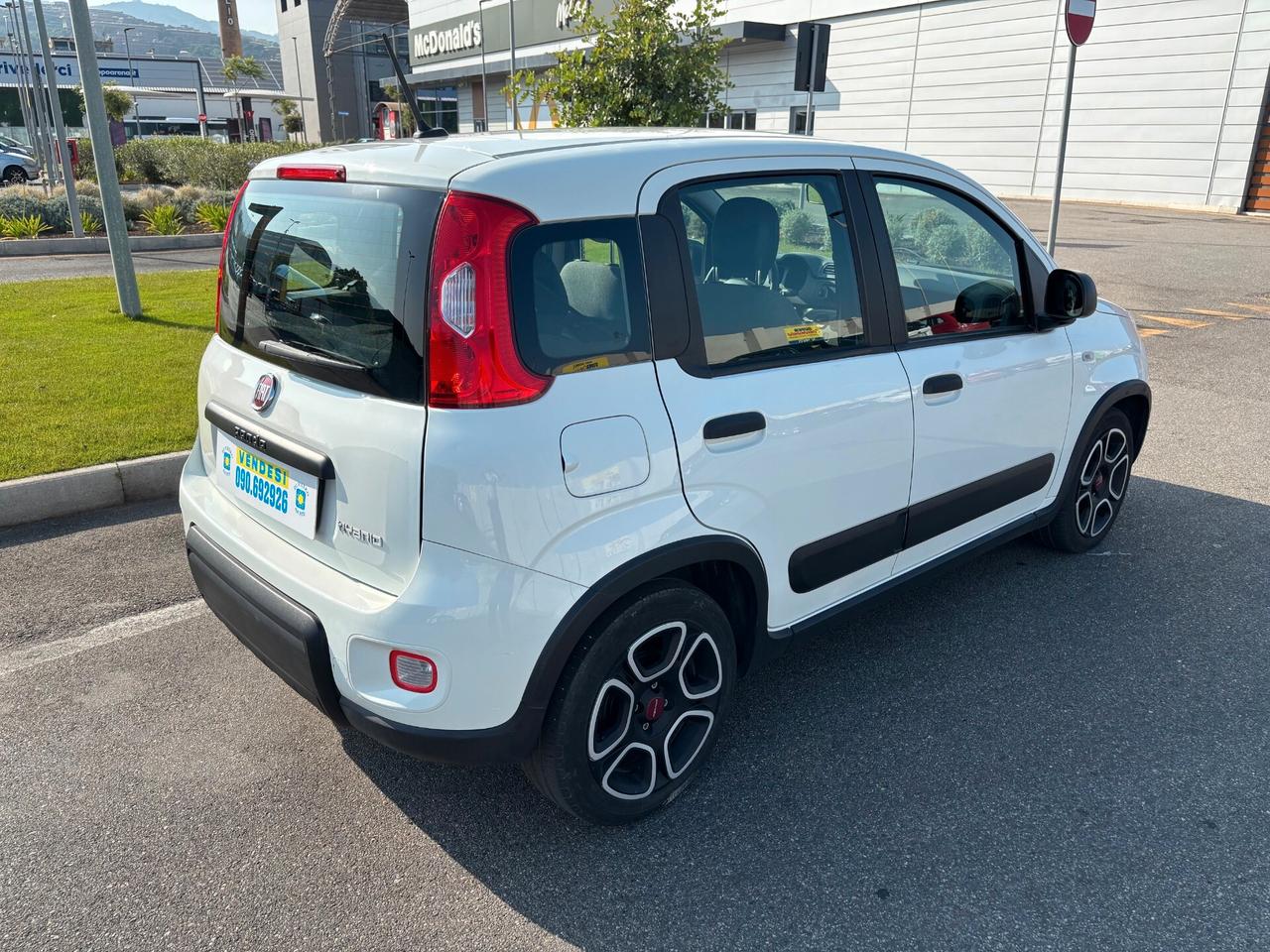 Fiat Panda 1.0 FireFly S&S Hybrid Sport