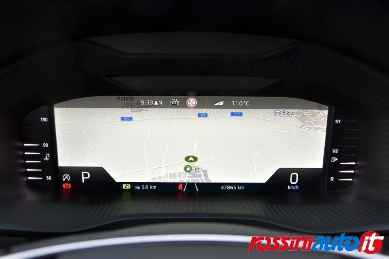 SKODA KAROQ 1.5 TSI 150 CV DSG STYLE + LOUNGE PACK NAVI PLUS