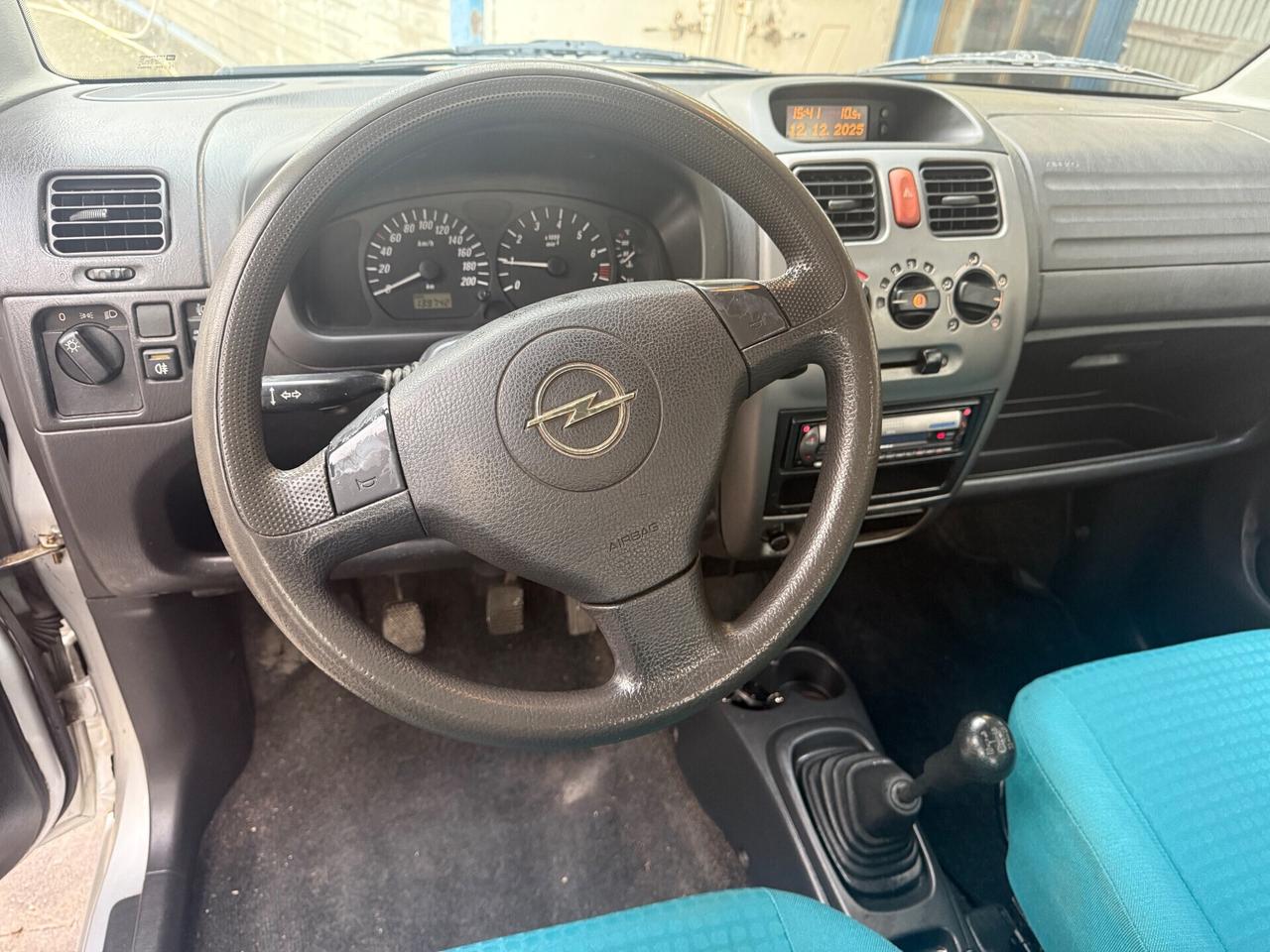 Opel Agila 1.2 benzina 5porte NEOPATENTATI