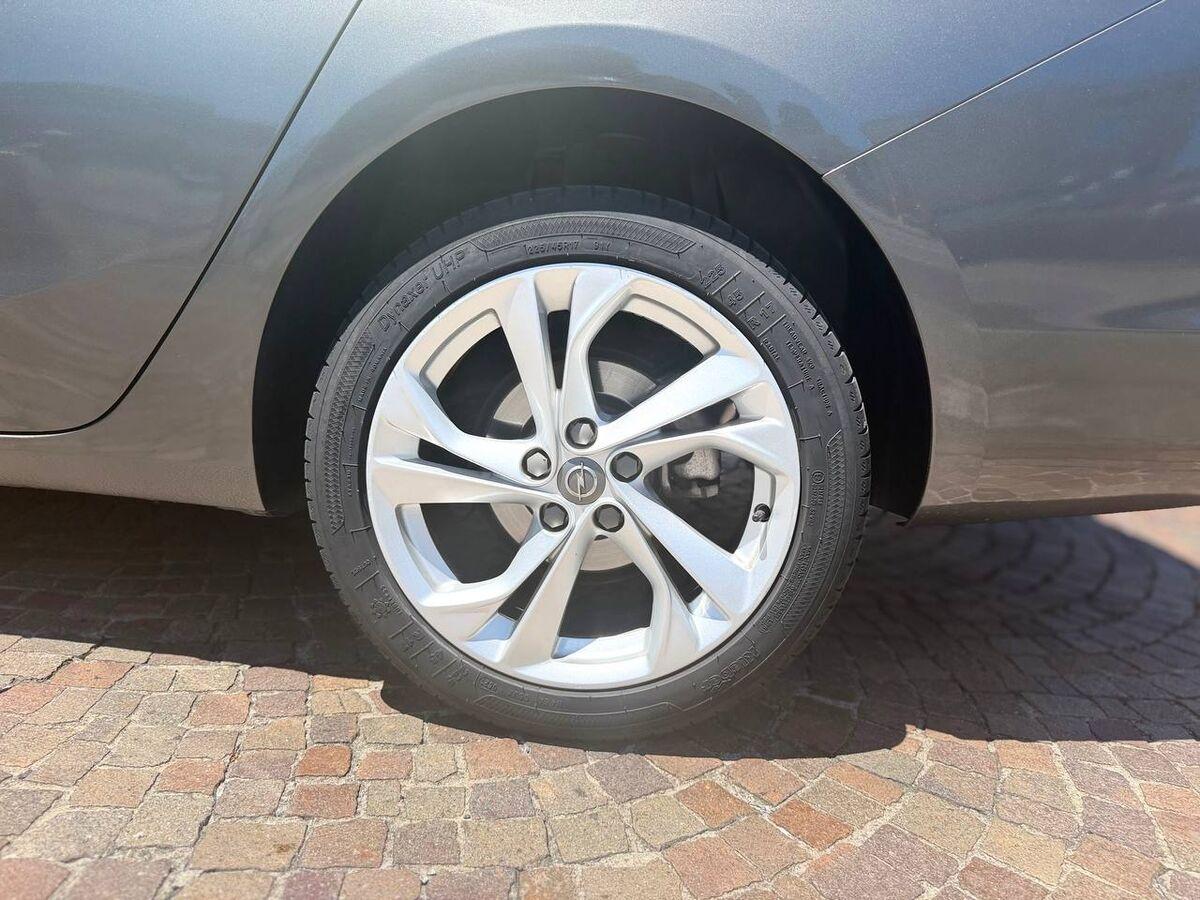 Opel Astra 1.4 t Innovation s&s 150cv auto my19