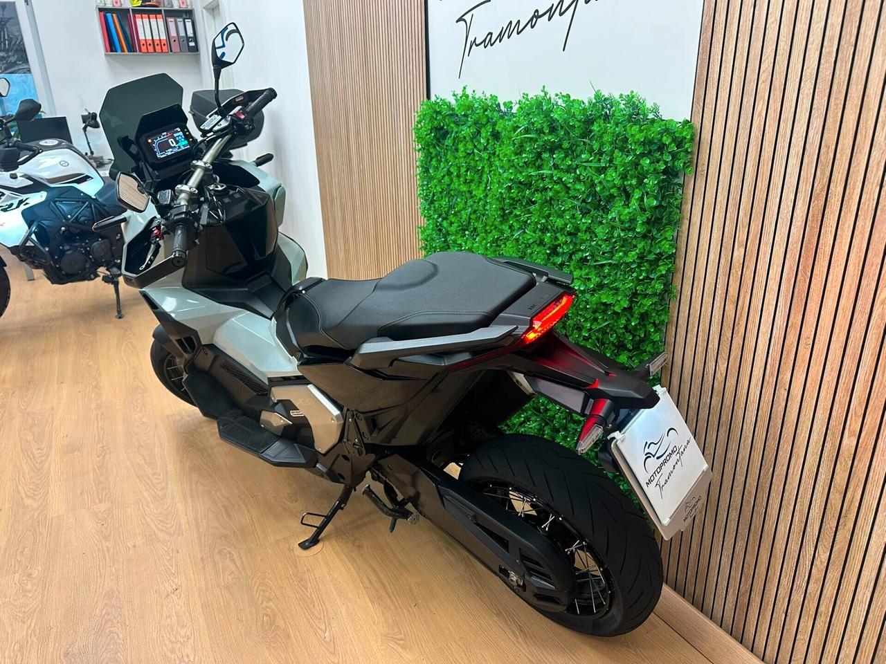 HONDA X-ADV XADV X ADV 750 / 2024 DA 149€ AL MESE