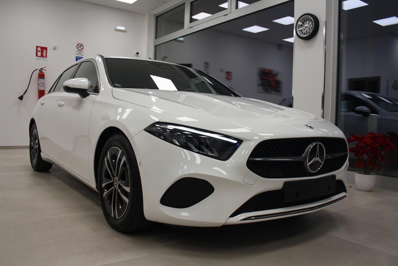 NEW MERCEDES A 180 AUTOMATIC SPORT *2023
