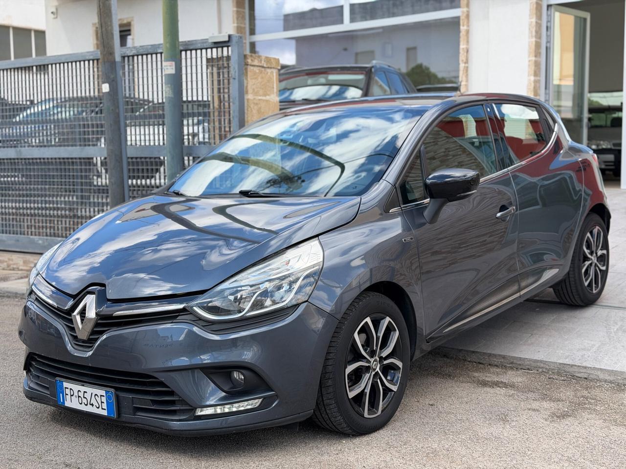 Renault Clio 1.5 dCi 75 CV Duel-2018/LED/NAVI