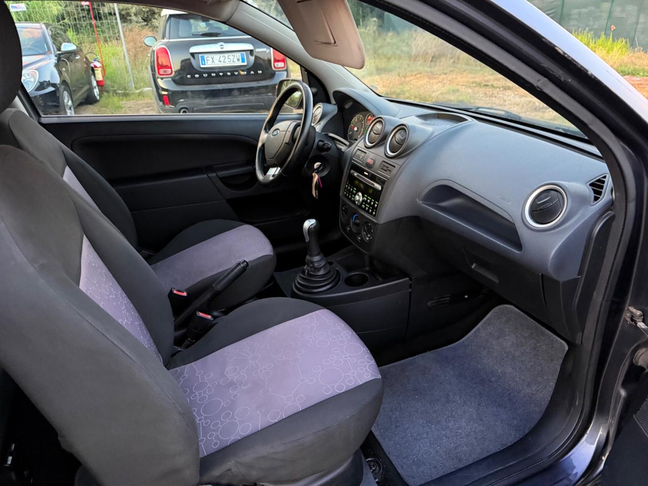 Ford Fiesta 1.4 TDCi 3p. Ghia 68cv Diesel 2007