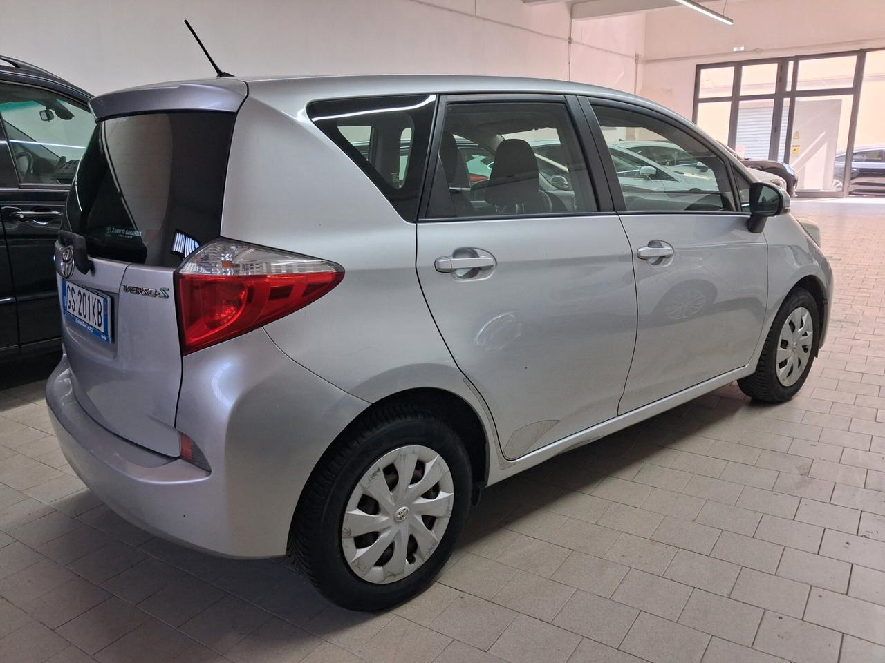 Toyota Verso-S 1.3 CVT Active