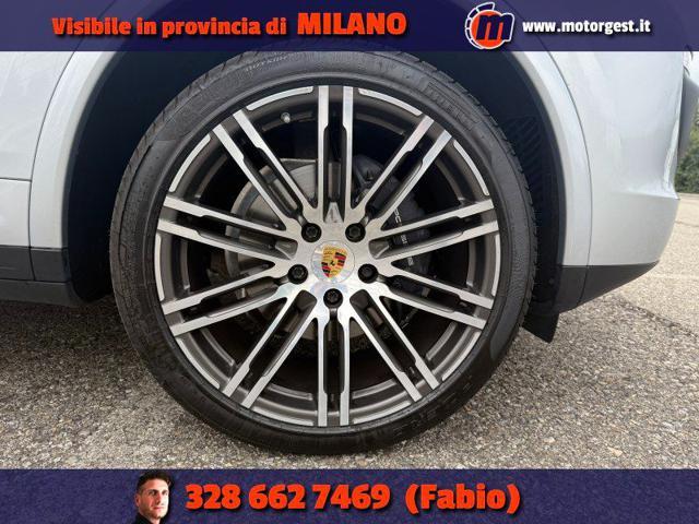 PORSCHE Cayenne 3.0 Diesel Platinum Edition