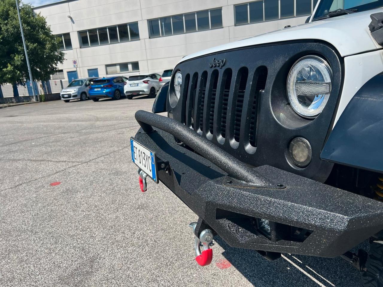 Jeep Wrangler 2.8 CRD DPF Sahara Auto