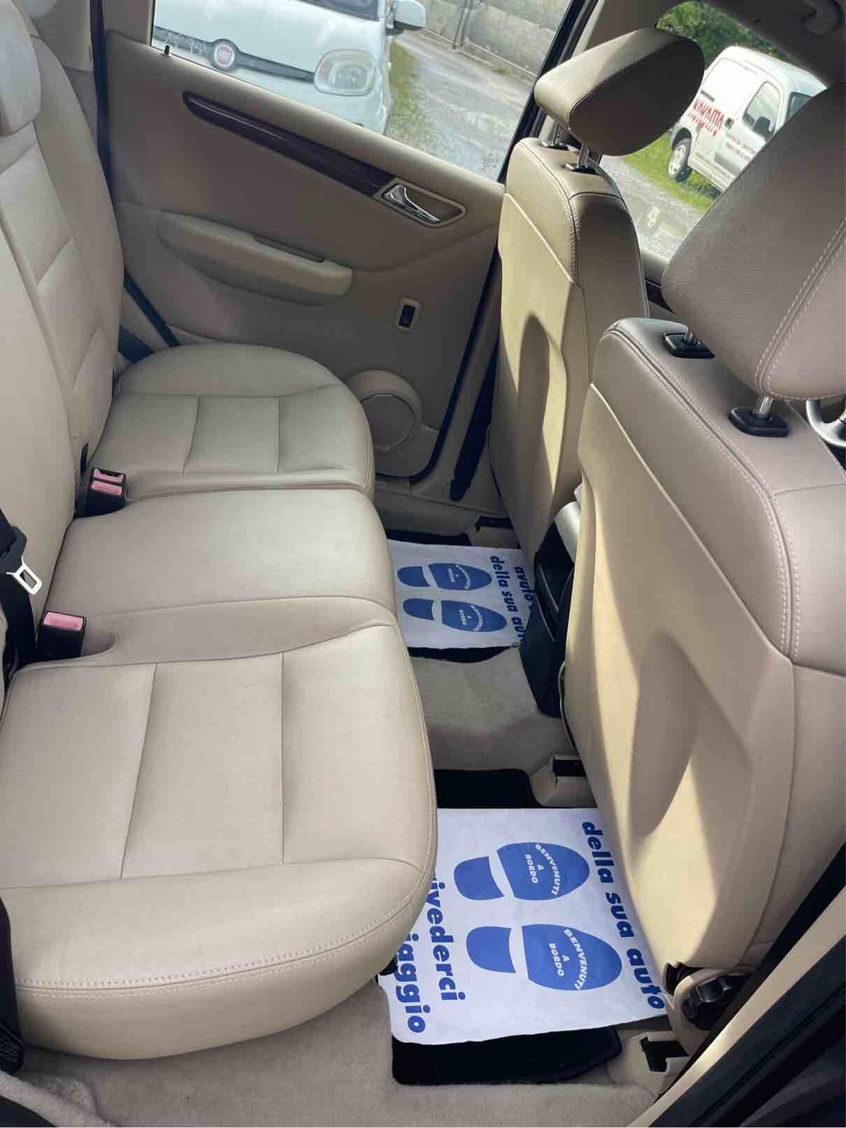 MERCEDES BENZ - A 180 CDI - AVANTGARDE