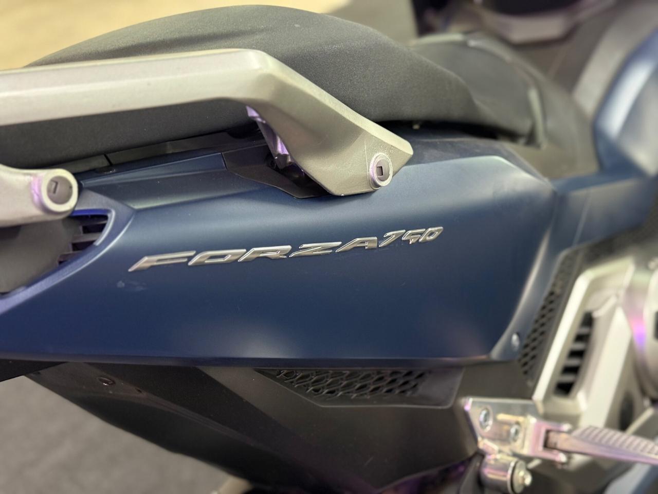 HONDA Forza 750 DCT 2021