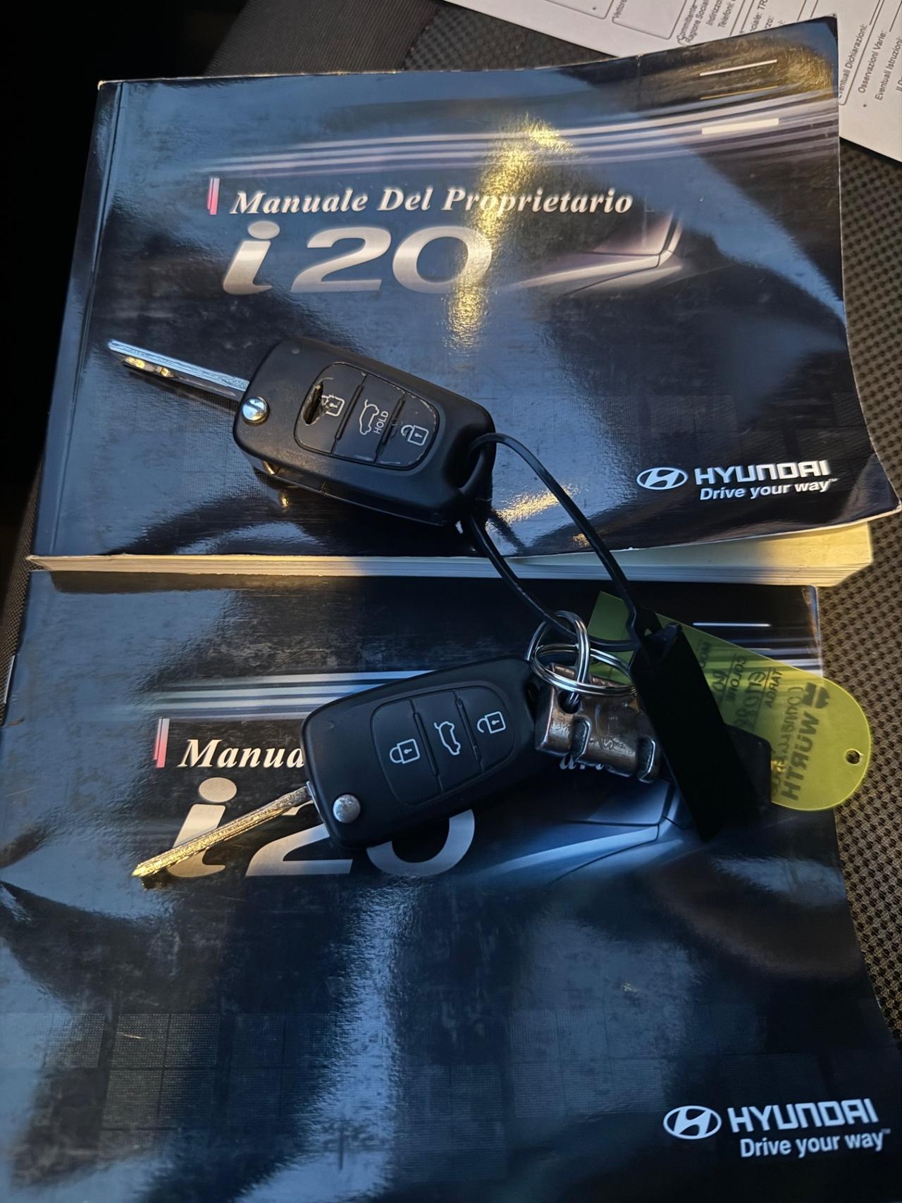 Hyundai i20 1.2 5p. Neopatentati no blocchi 2012