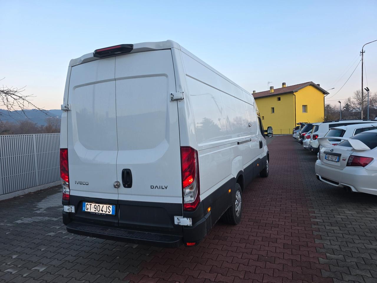 Iveco Daily 35-140 full automatico ancora garanzia casa