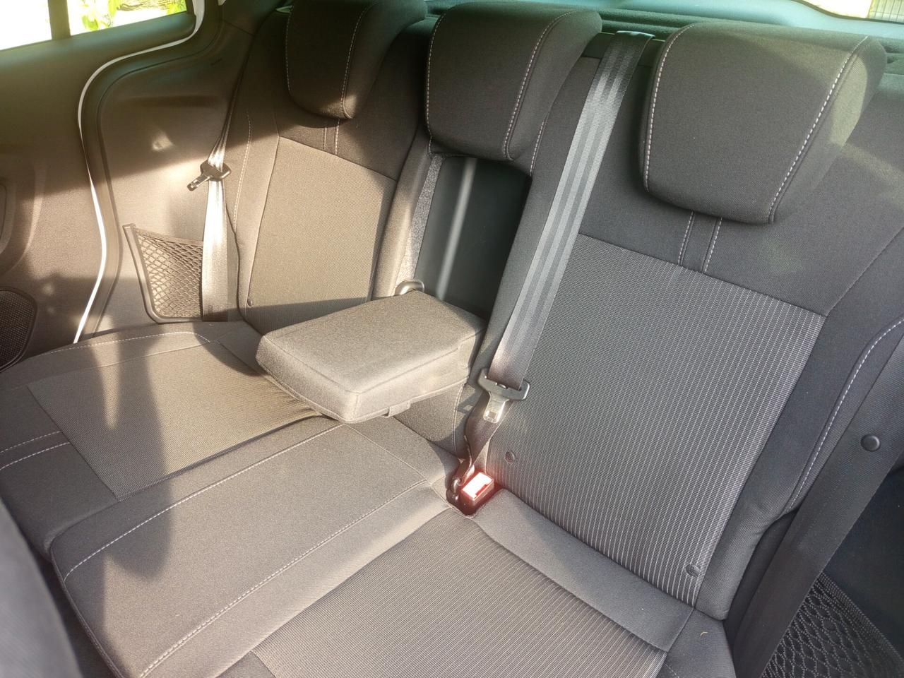 Ford B-Max 1.4 90 CV GPL Business