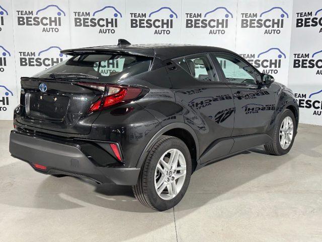 TOYOTA C-HR 1.8 Hybrid E-CVT Active