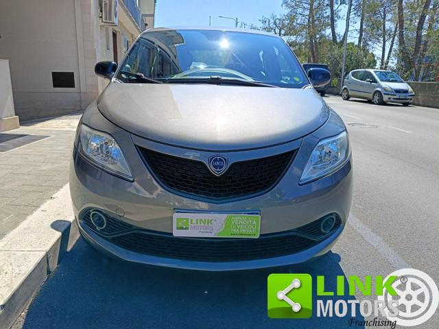 LANCIA Ypsilon 0.9 TwinAir 85 CV 5 porte Metano Ecochic