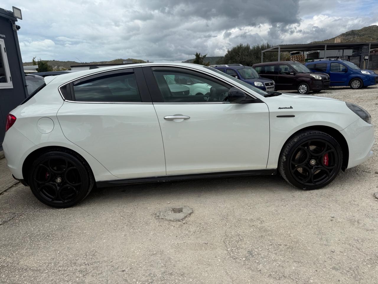 Alfa Romeo Giulietta 2.0 JTDm-2 140 CV Distinctive