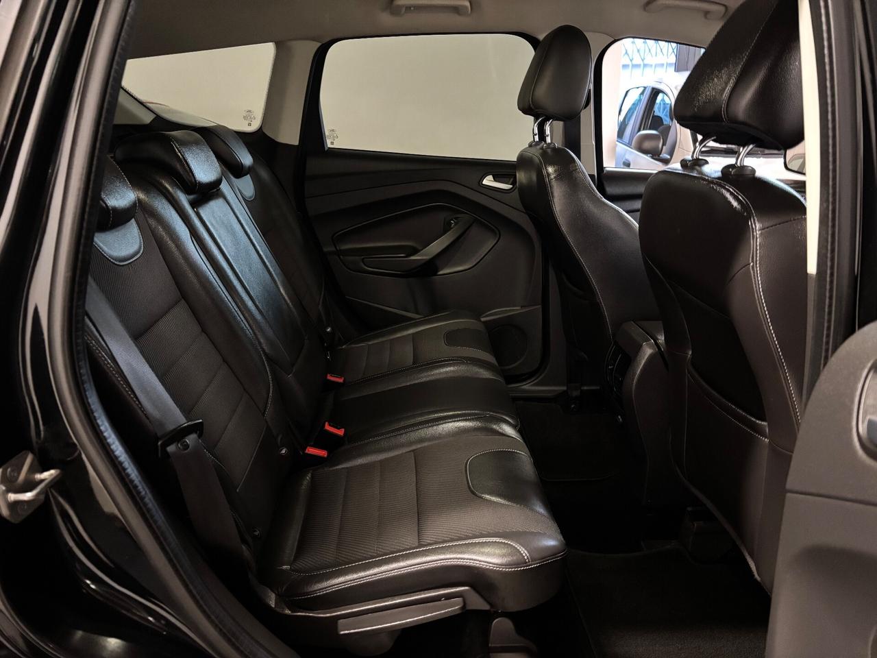 Ford Kuga 2.0 TDCI 4WD AUTOMATICA Titanium