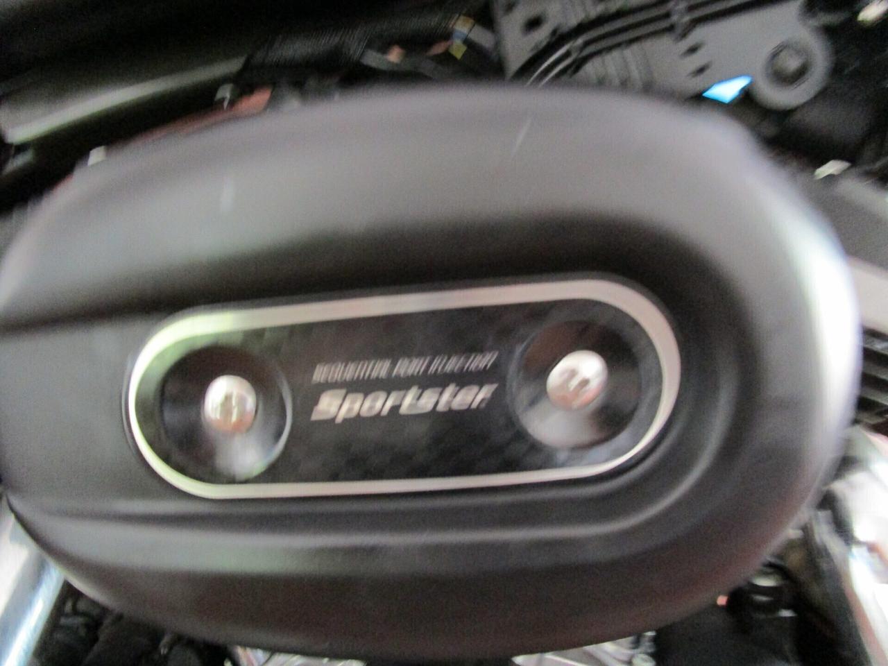 Harley-davidson 883 Sportster Custom