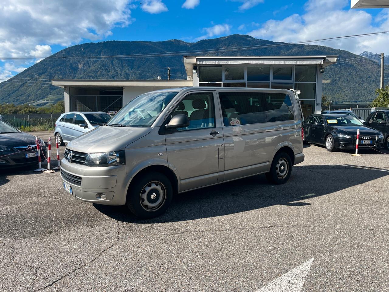 Volkswagen Transporter MULTIVAN 2.0 TDI 140CV DSG PC Startline