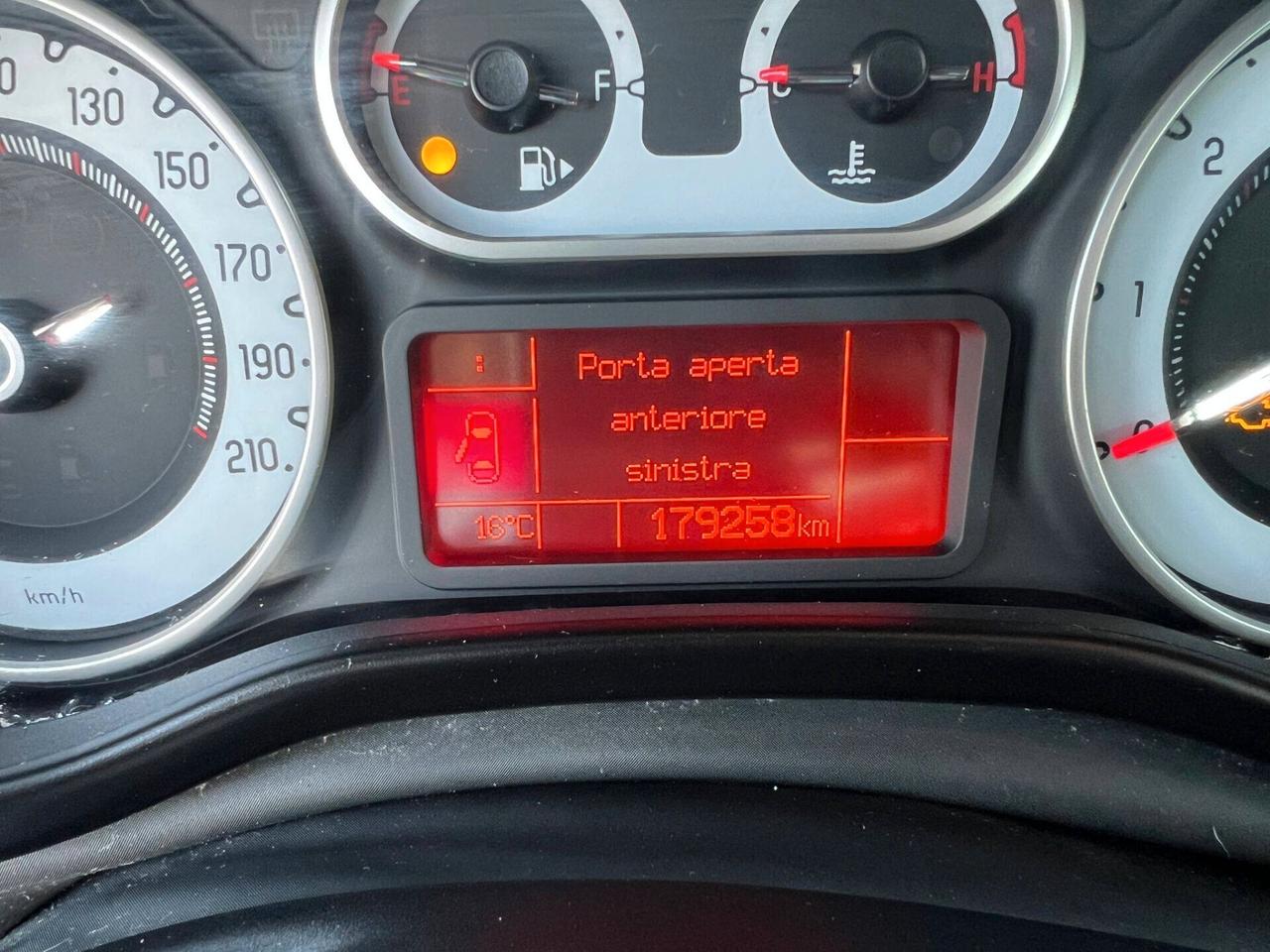 Fiat 500L 1.6 Multijet 105 CV Lounge