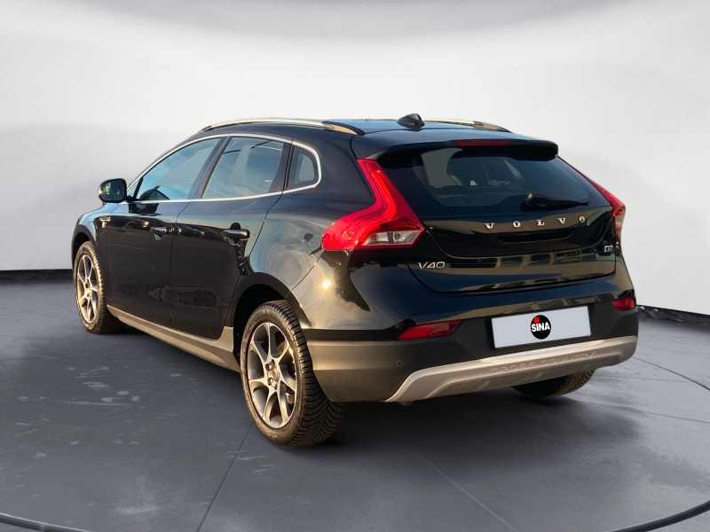 VOLVO V40 Cross Country 2.0 D2 Ocean Race