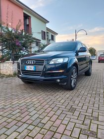 Audi Q7 3.0 V6 TDI 240 CV quattro tiptronic Advanced Plus